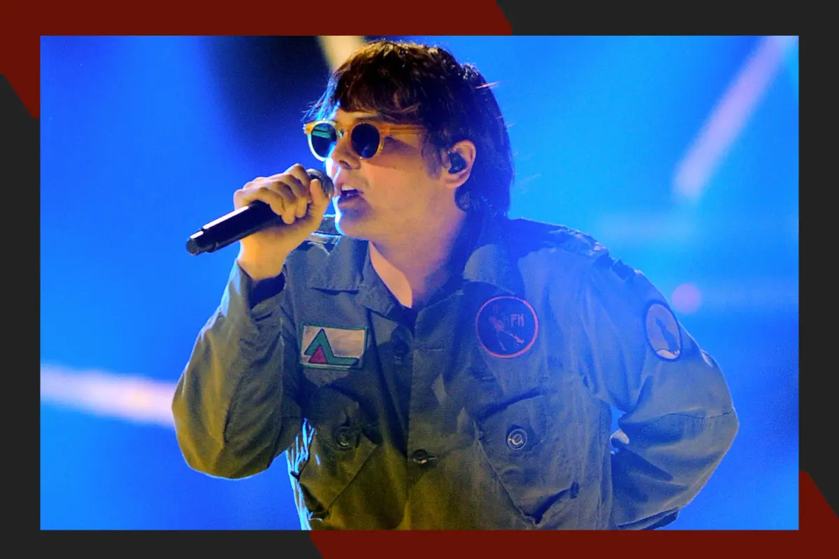 Band rock My Chemical Romance tampil di atas panggung